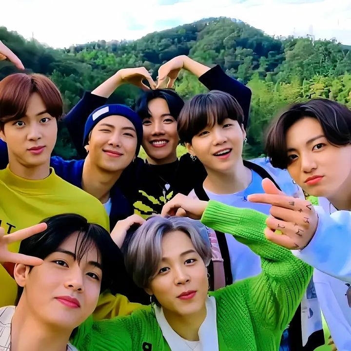BTS group DP