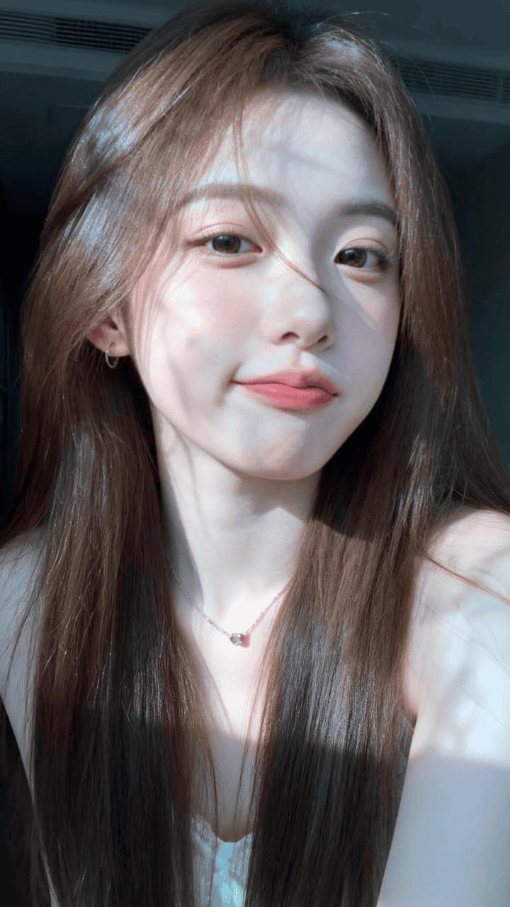 Cute girl pic full HD
