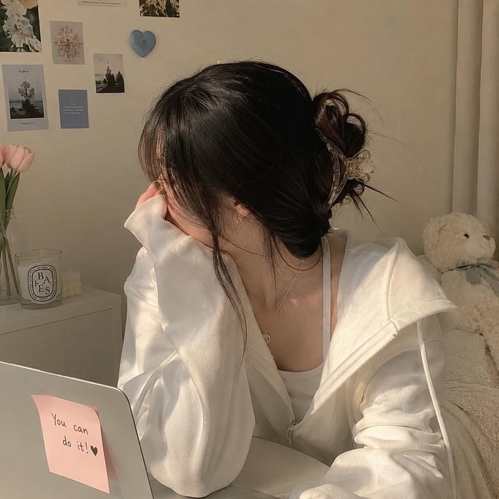 Girls DP with hidden face
