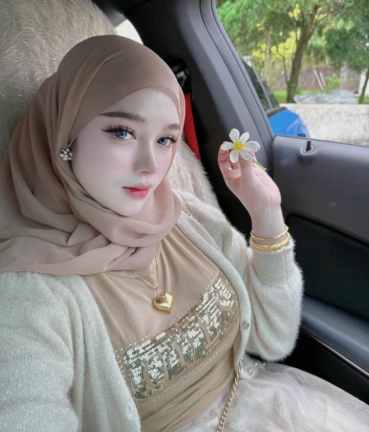 Hijab girl DP for Instagram
