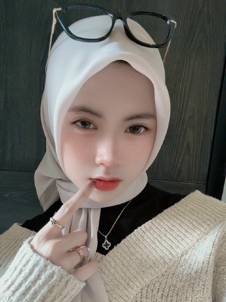 stylish Hijab DP ideas Instagram